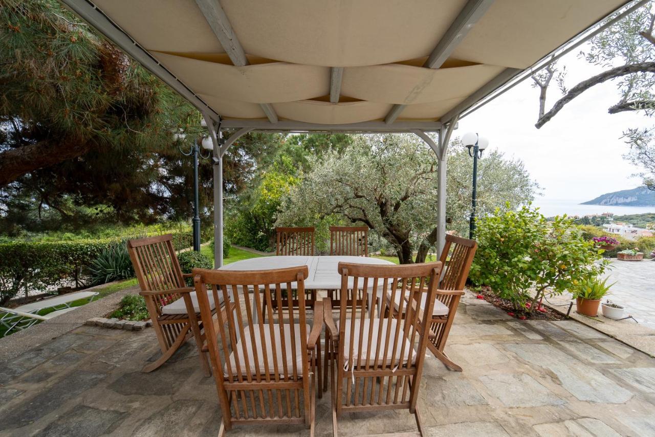 Villa Elia Kavala - Mediterranean Holiday Villa Palaiontsiflikion Exterior foto