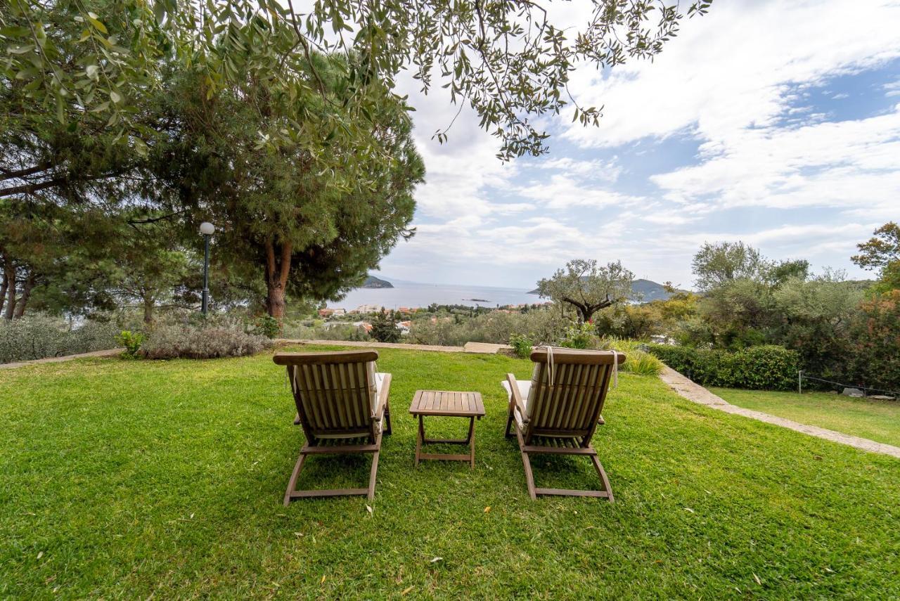 Villa Elia Kavala - Mediterranean Holiday Villa Palaiontsiflikion Exterior foto